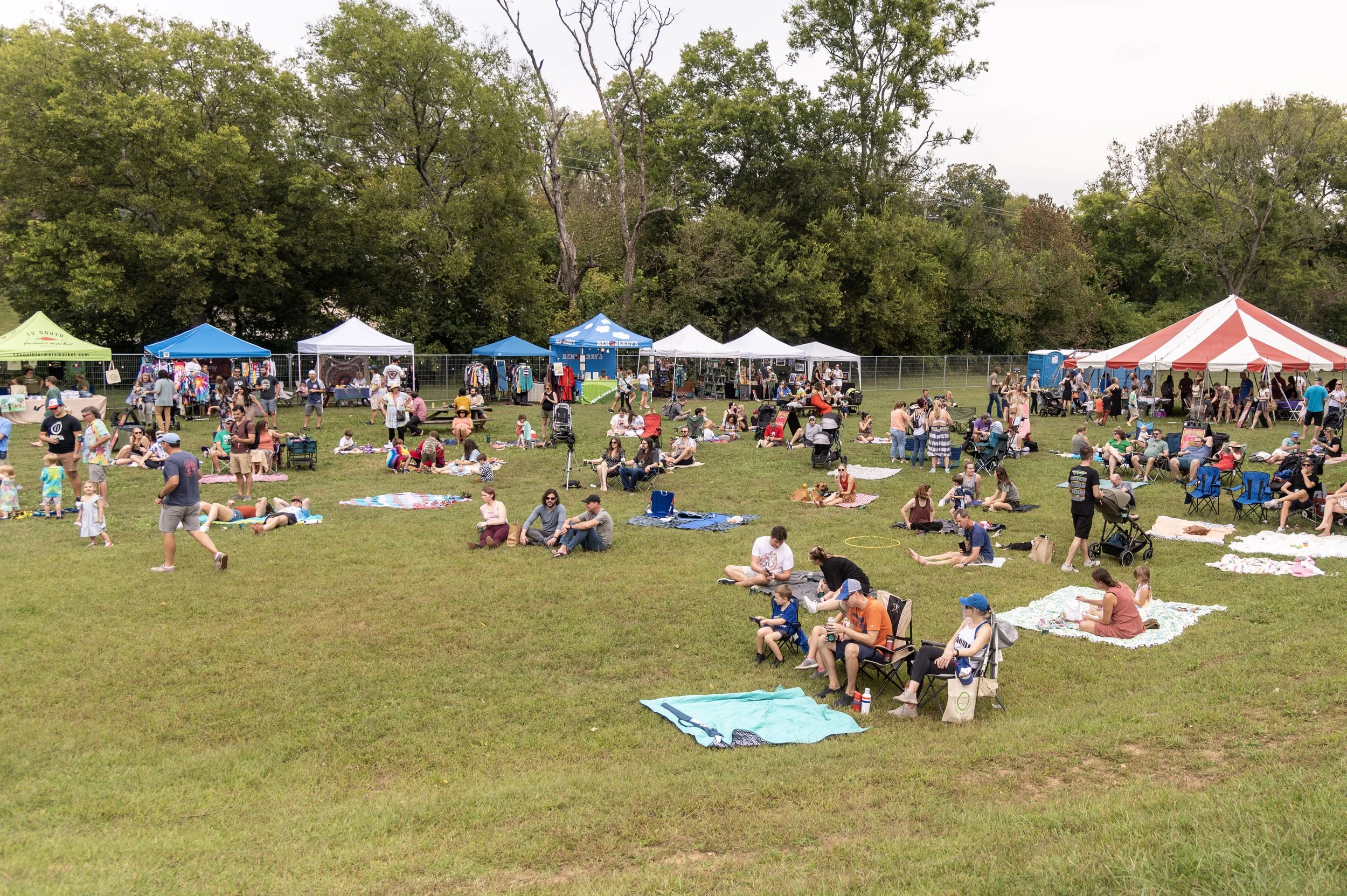 The crowd across the Sevier Park lawn at the first Touch of Brews in 2021